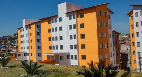 Governo de SP anuncia parceria para cidadãos comprarem imóveis em Cotia governo-de-sp-anuncia-parceria-para-cidadaos-comprarem-imoveis-em-cotia