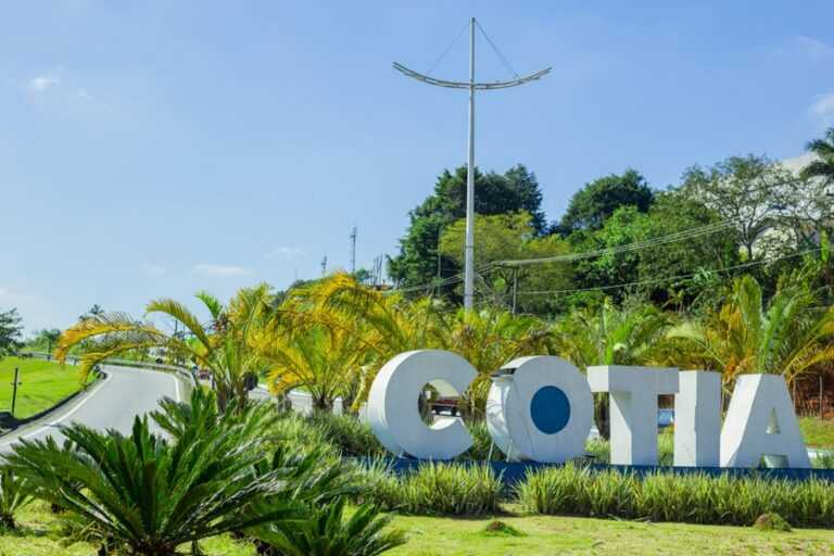 cotia-recebe-jornada-de-credito-da-desenvolve-sp-para-impulsionar-pequenos-negocios,-dia-30