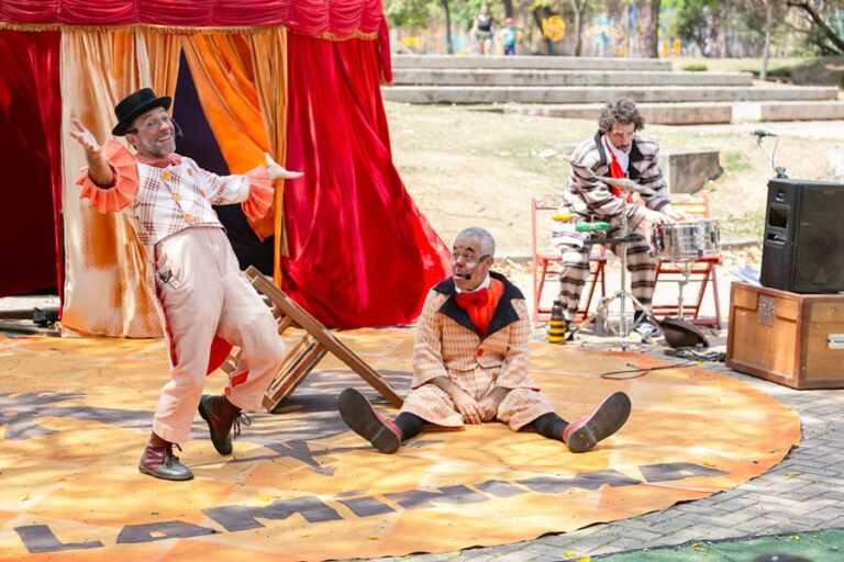 laminima-leva-circo-e-teatro-a-embu-das-artes-em-duas-sessoes-gratuitas,-dia-11
